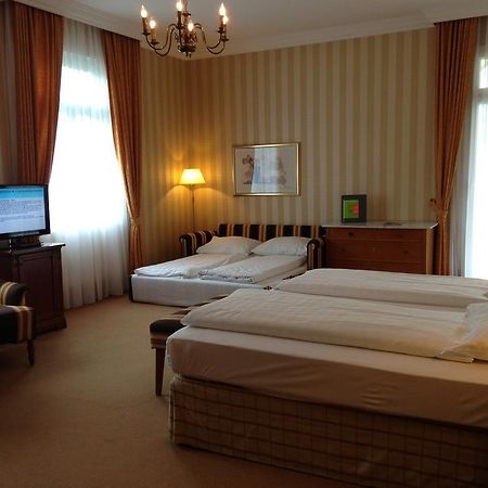 Hotel Robinson Club Schweizerhof à Vulpera Extérieur photo