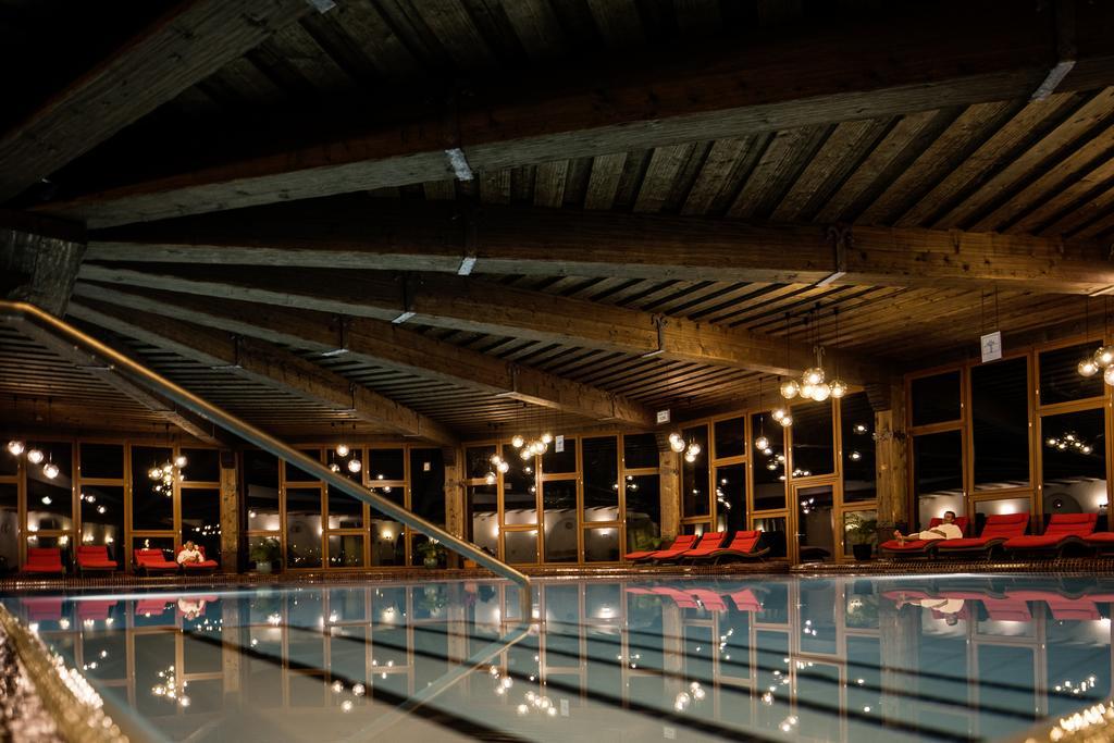 Hotel Robinson Club Schweizerhof à Vulpera Extérieur photo