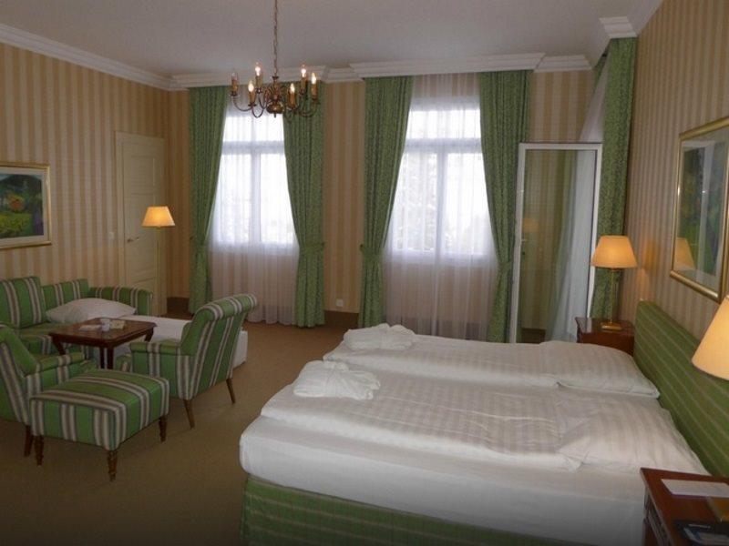 Hotel Robinson Club Schweizerhof à Vulpera Extérieur photo