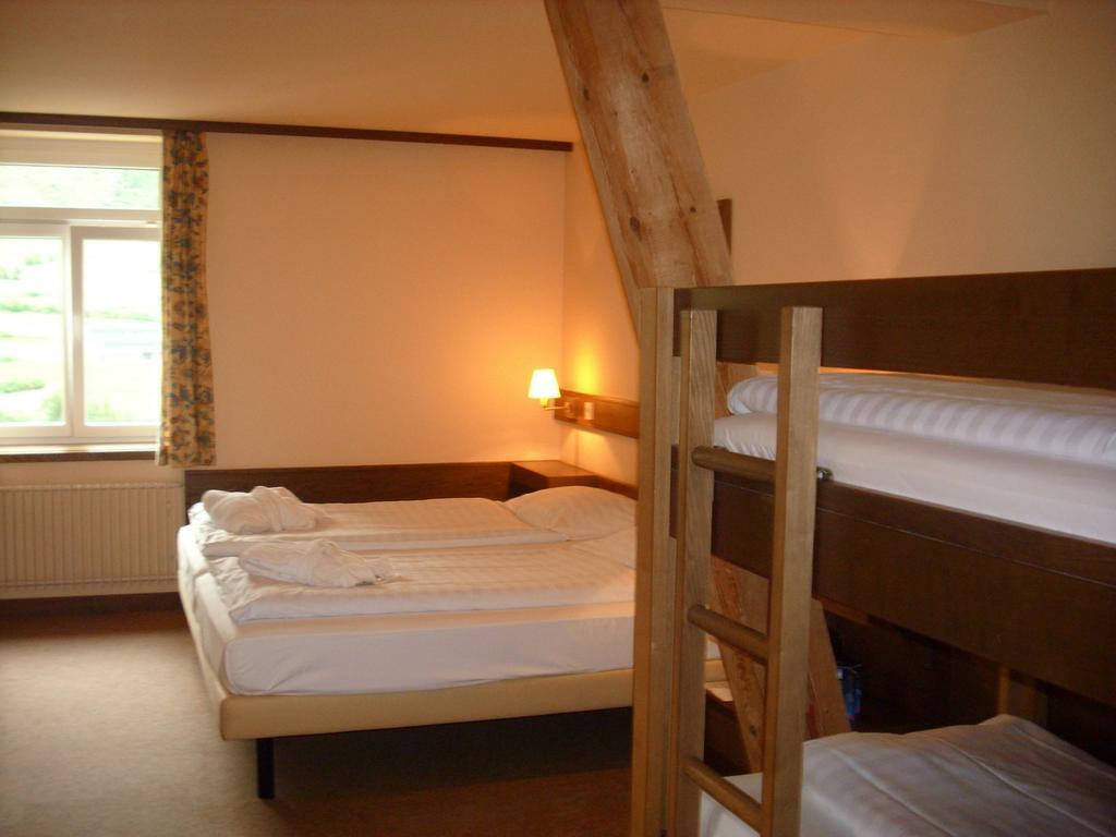 Hotel Robinson Club Schweizerhof à Vulpera Extérieur photo